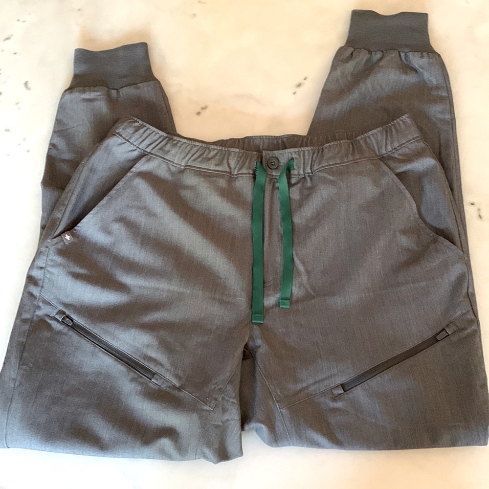 Figs scrub joggers